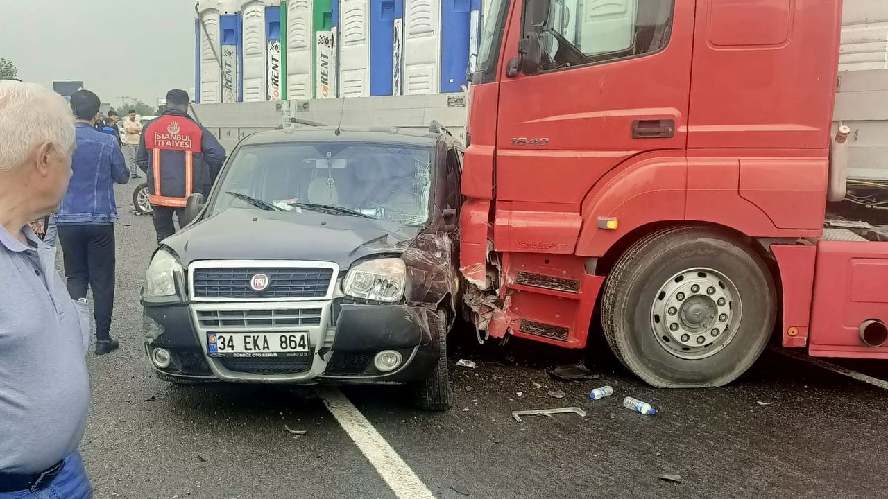 Karabük'te Zincirleme Trafik Kazası: 10 yaralı