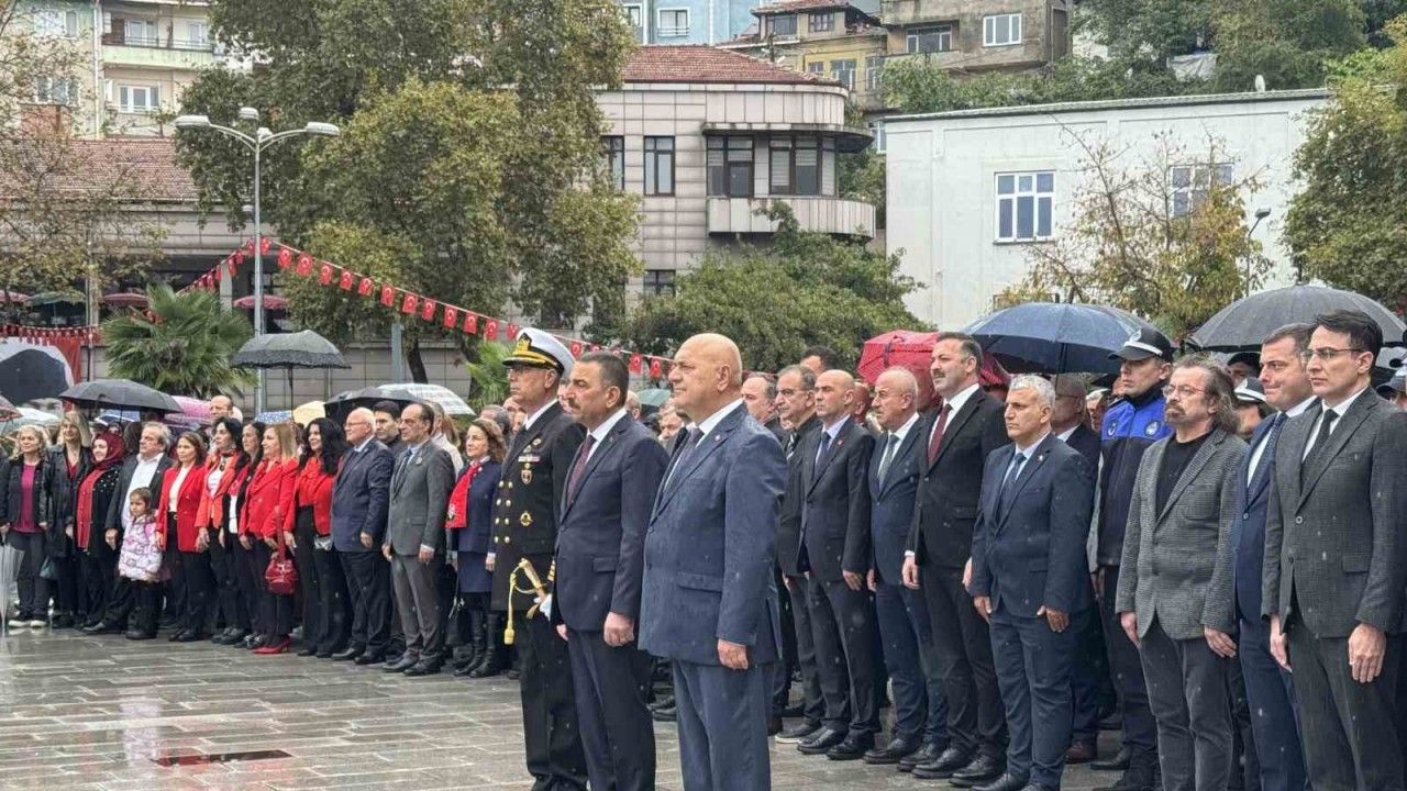 Zonguldak’ta Cumhuriyet’in 102. Yılı Coşkuyla Kutlandı