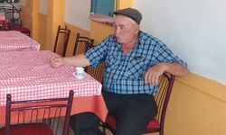 Anne ve babasını bıçakladı