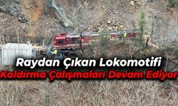 Raydan Çıkan Lokomotifi Kaldırma Çalışmaları Sürüyor