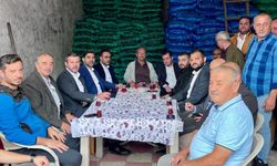 Başkan Çetinkaya ve İl Başkanı Salt Esnafla Buluştu