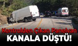 Kontrolden Çıkan Panelvan Su Kanalına Düştü