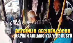 Otobüste Baygınlık Geçiren Çocuk, Kapının Açılmasıyla Düştü