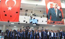 Nuran-Celal Gülşen MTAL’de mezuniyet coşkusu