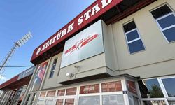Bolu Atatürk Stadyumu’nda hummalı çalışma