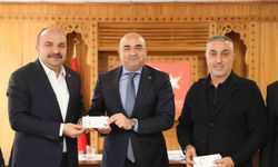 Safranbolu TSO’dan öğrencilere kırtasiye desteği