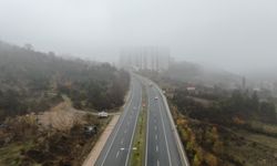 Sis etkili oldu, görüş mesafesi 50 metreye kadar düştü