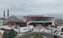 Şehitler için Bolu’da Türk bayrakları yarıya indirildi