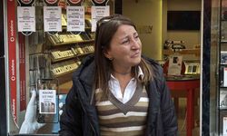 Sokağın maskotu "Waffle" ekipler tarafından barınağa götürülünce gözyaşı döktü