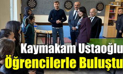 Kaymakam Ustaoğlu öğrencileri sınıflarında ziyaret etti
