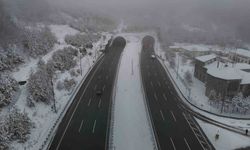 TEM'in Bolu geçişinde kar yağışı etkili oluyor
