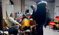 Testereyle elini kesen vatandaş ekiplerin çalışmasıyla kurtarıldı