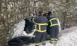 Kastamonu'da otomobil şarampole yuvarlandı