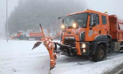 Bolu Dağı’nda beklenen kar yağışı başladı