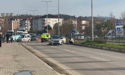 Bartın’da yolun karşısına geçen kadına otomobil çarptı