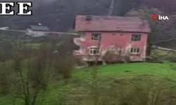 Cide’de tahliye edilen iki katlı ev böyle çöktü