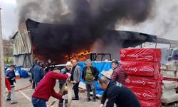 İnşaat Deposunda Yangın Çıktı