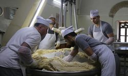 Bayram Öncesi Saray Helvası Mesaisi