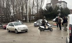 Bolu’da otomobil ile motosiklet çarpıştı: 1 yaralı