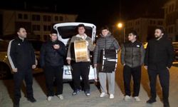 Liseliler davul çalarak sahura kaldırıyor