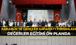 Karabük’te “Safahat Okumaları” Paneli Düzenlendi