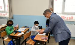 Vali Fuat Gürel Nevzat Akbaş Şehit Metin Arslan Okulunu Ziyaret Etti