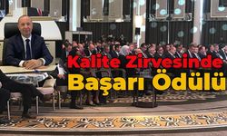 Özgür Ulupınar’a Başarılı Yönetici Ödülü