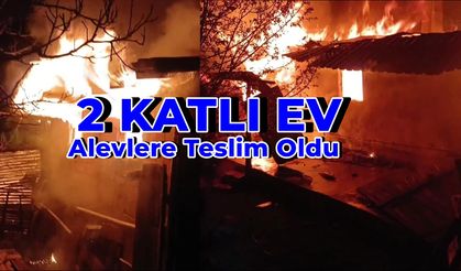 Yangın 2 Katlı Evi Kül Etti