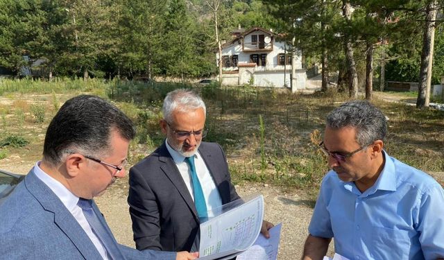 Rektör Kırışık yüksekokul inşaatını inceledi
