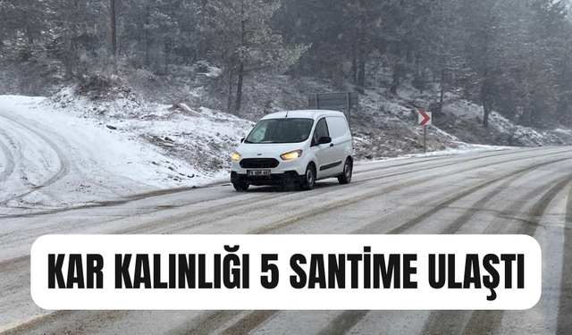 Kar Devam Ediyor, Kalınlığı 5 Santime Ulaştı