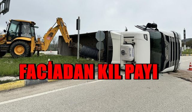 Karabük Kastamonu yolunda Tır devrildi