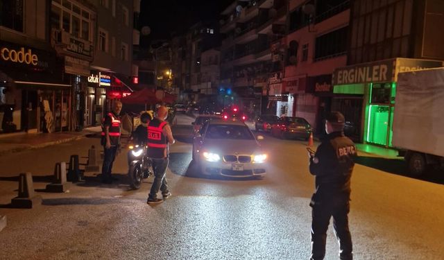Alaplı’da abartı egzoz ve motosiklet denetiminde 17 sürücüye para cezası