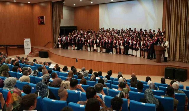 KBÜ Tıp Fakültesi Mezunları hekimliğe ilk adımını attı