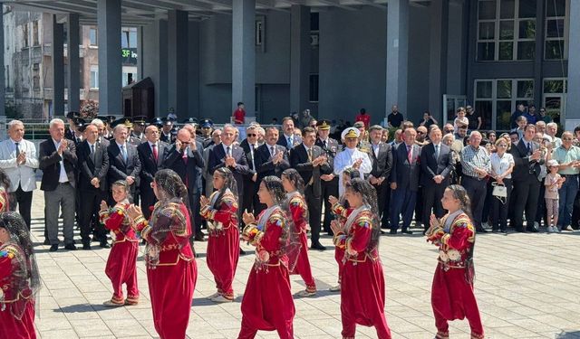 Zonguldak’ın düşman işgalinden kurtuluşunun 104. yılı törenle kutlandı