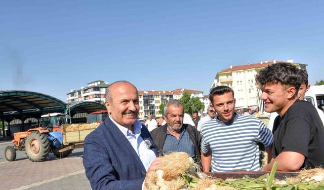 Coğrafi işaretli Taşköprü sarımsağı pazara indi