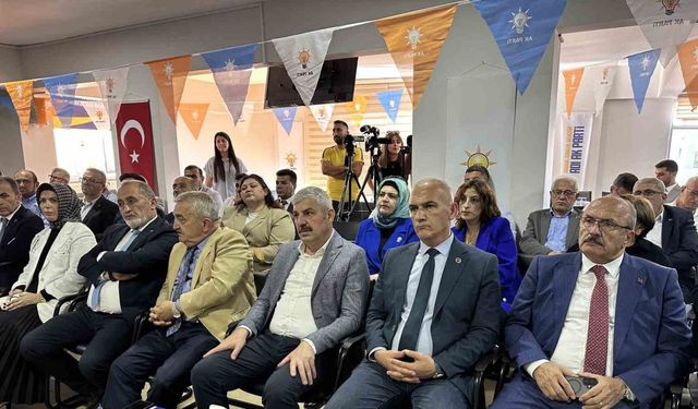 AK Parti’li Demir Kastamonu’da Partililerle Buluştu