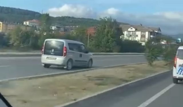 Bolu’nun Mengen ilçesinde ters şeritte tehlikeli yolculuk
