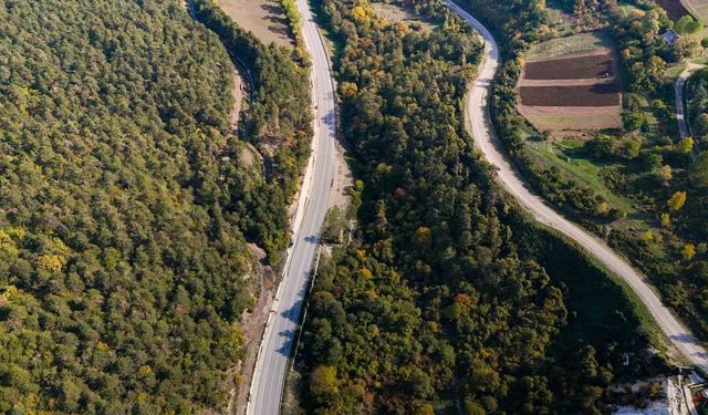 Bolu-Mudurnu kara yolunda sonbahar yolculuğu