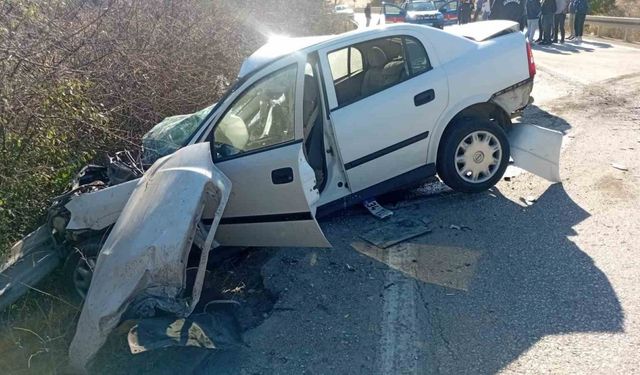 Göynük’te Otomobil ile Kamyon Çarpıştı: 1 Ölü