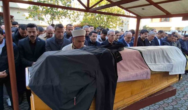 Onur Acar, dualarla son yolculuğuna uğurlandı