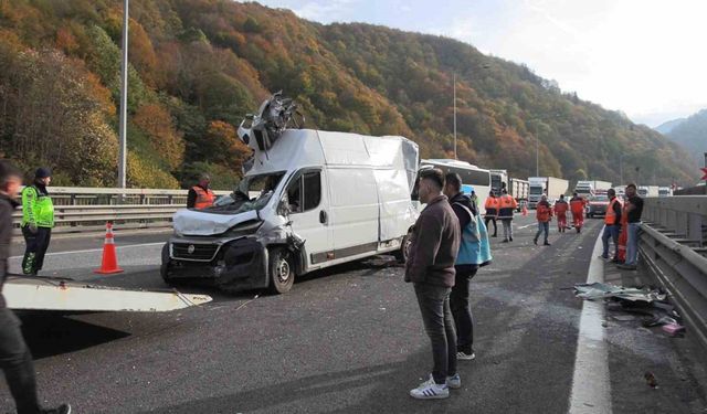 TEM’in Bolu geçişinde zincirleme kaza: 1 yaralı