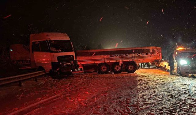 TEM'in Bolu geçişinde ortalık savaş alanına döndü