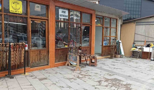 Bastoncular Çarşısı eski terminal alanına taşındı