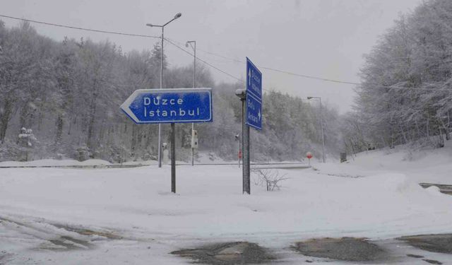 Bolu Dağı'nda aralıklarla etkili oluyor