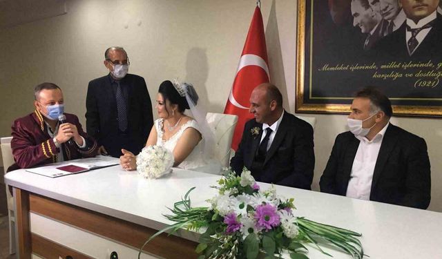 Elma yerken rahatsızlanan güvenlik görevlisi toprağa verildi