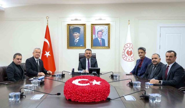 Çaycuma’nın projeleri Vali Hacıbektaşoğlu’na sunuldu