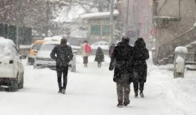 Kastamonu il merkezinde taşımalı eğitime 1 gün ara verildi