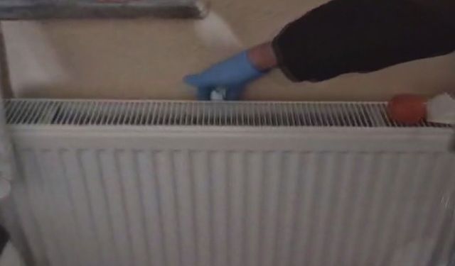 Kastamonu’da kalorifer peteğinden uyuşturucu çıktı