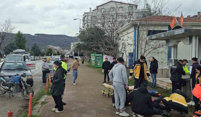 Kastamonu'da motosiklet ile otomobil çarpıştı: 2 yaralı