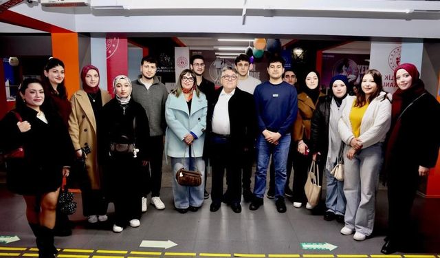 BEUN’da protokol ve öğrenciler iftarda buluştu